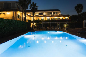 Отель Le Dune Sicily Hotel  Катания